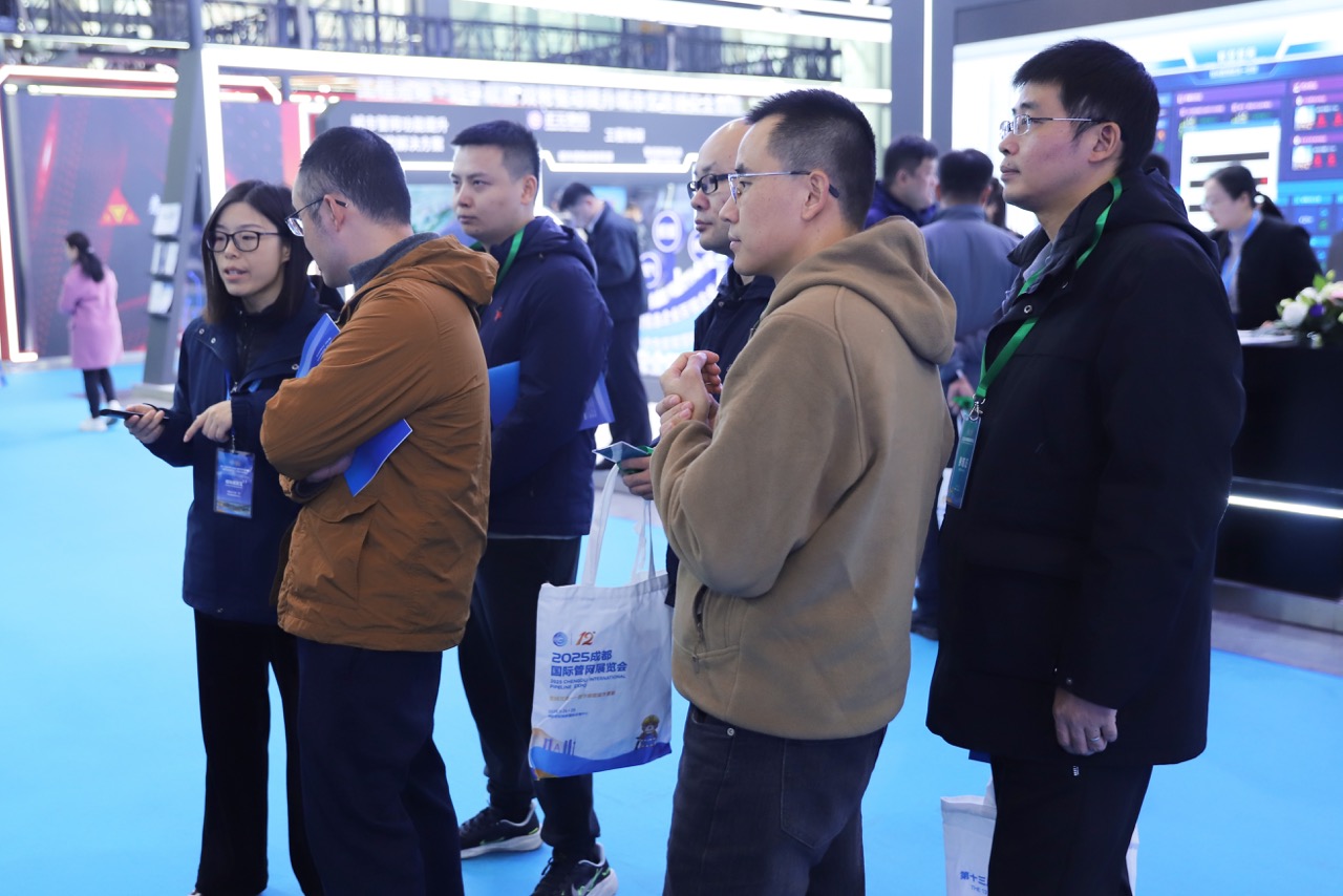 4 大.jpeg 4 大.jpeg